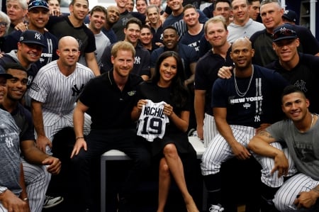 Black and White ...  - Custom made jersey, team photo, MLB, Black and White, London Series, Archie, smiles, Megan, New York Yankees, Duke and Duchess of Sussex, bunch, Harry