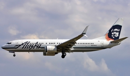 Boeing -737 - plane, boeing, sky, 737