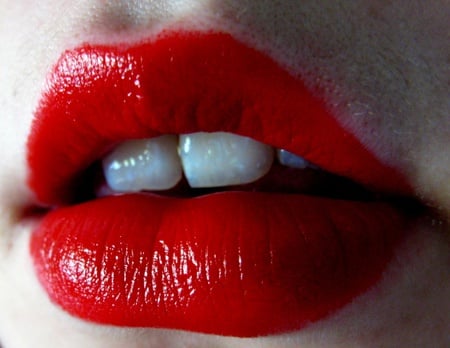 red lips by barberthefloyd.jpg - lip, kiss, lipstick