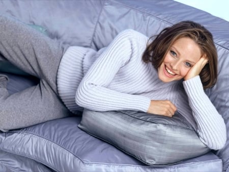 Jodie Foster - sweatpants, sofa, sweater, Jodie, Jodie Foster, actress, smile, Foster, model, 2019, wallpaper