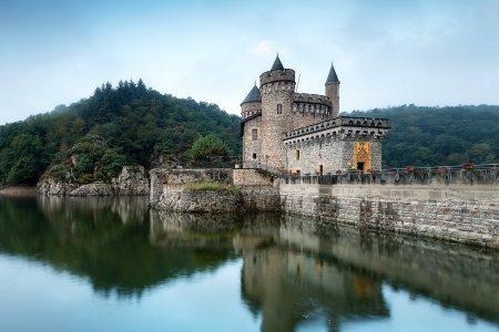 Chateau de La Roche - medieval, castle, france, reflection