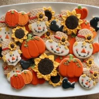 Pumpkin And Scarecrow Gingerbread Cookies