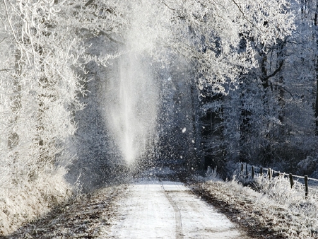 	Silmarillion - silmarillion, path, snow