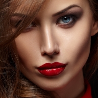 red lips