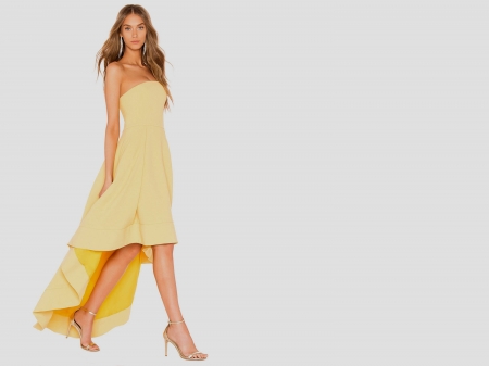 Yulia Rose - 2019, beautiful, dress, heels, hot, legs, model, rose, russian, wallpaper, yellow, yulia, yulia rose