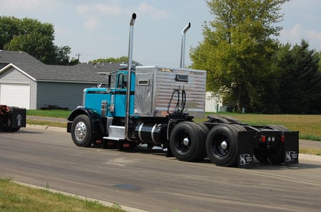 Peterbuilt Flat-Top - trucks, big rig, 18wheeler