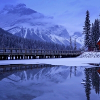 Winter Emerald lake