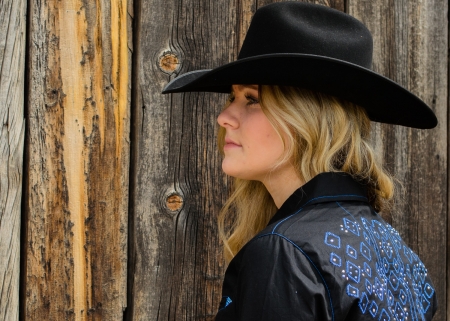 Cowgirl Kasey - cowgirls, barn, blondes, Kasey May, hats