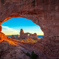 Turret Arch through North Windows Arch