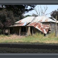 OLD HOUSE...AUSTRALIA