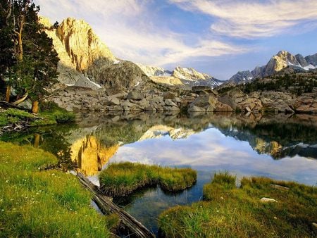 Beautiful Lake in Mountains - nice, mountains, lake, beautiful