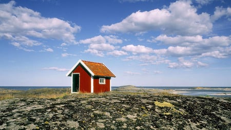 SMALL BEACH HOUSE - widescreen, landscape, wallpaper, high-definition