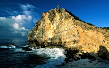 Guadaluope - rock, cross, french island, atlantic ocean