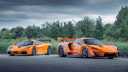 McLaren Senna and a F1-LM