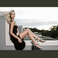 PLATINUM BLONDE MODEL