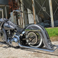 SLAMMED & CHROMED 2006 HARLEY DAVIDSON