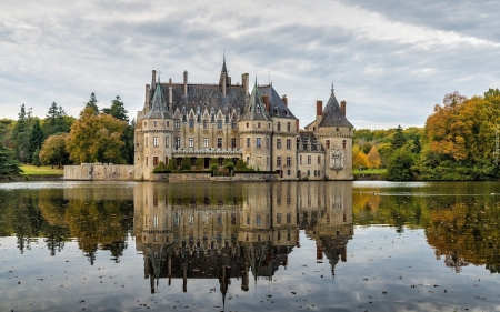Castle in France - reflection, France, calm, castle, water