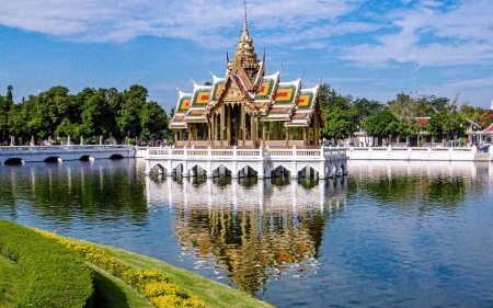 Palace in Thailand - palace, water, reflection, Thailand