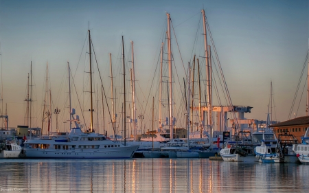 Sailboats in Spain - Mallorca, island, yachts, harbor, Spain, sailboats