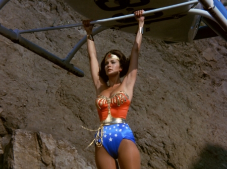 Wonder Woman Gets a Lift - Helicopter, Lynda Carter, WW, Wonder Woman