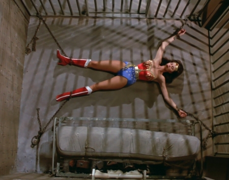 Wonder Woman Trapped in Chains - WW, trapped, Lynda Carter, Wonder Woman Chained up, chains