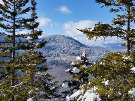 White Mountains living up to their name - landscape, trees, new hampshire, snow