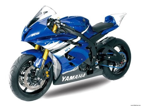 Yamaha R6