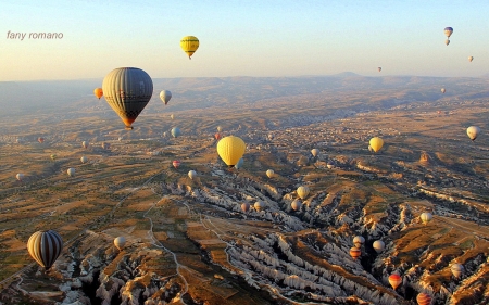 Hot Air Balloons in Turkey - hot air balloons, aerial, Turkey, flight