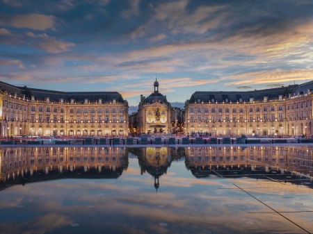 Miroir-deau - palace, France, reflection, building