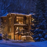 winter home in the mountains