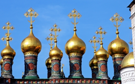 Church Domes in Russia - church, crosses, domes, gold, russia