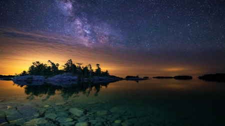 Milky Way above the Georgian Bay, Ontario