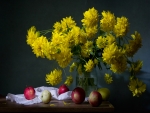 Still life with yellow flowers 