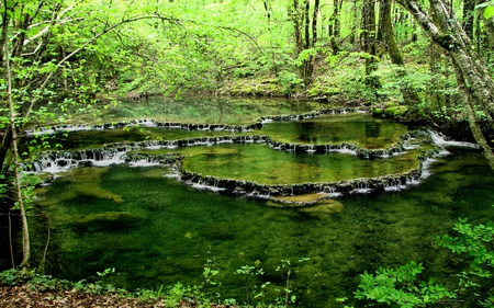 Cascade des Planches - green, pond