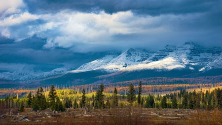 Fall giving way to Winter in the Rocky Mountains of Montana