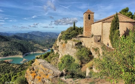 Church in Spain - lake, Spain, church, mountains