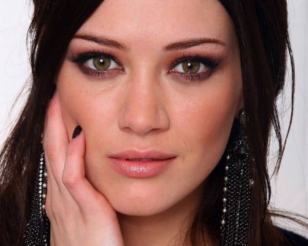 Hilary Duff - lips, female, hilary duff, nice, beauty, eye, face, actress