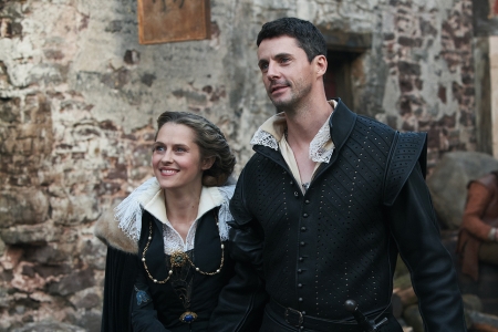 A Discovery of Witches (2018 - 2022) - a discovery of witches, actor, matthew de clairmont, tv series, diana bishop, man, actress, vampire, fantasy, woman, teresa palmer, couple, matthew goode