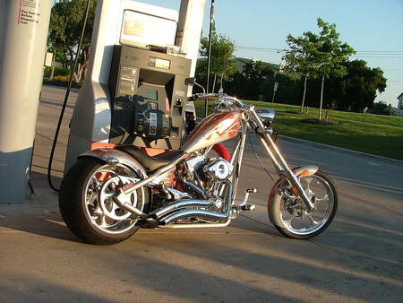 Running On Empty, Running Hard.............. - motorcycles, harley davidson, choppers