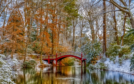 Bridge in Willamsburg Virginia - river, bridge, williamsburg, virginia