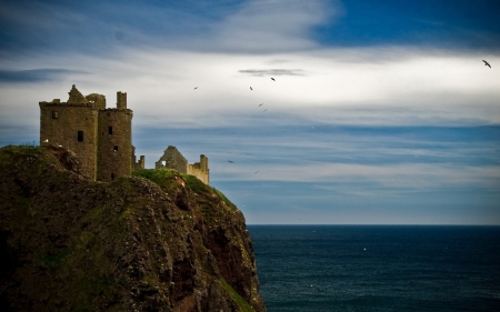 Dunnottar Castle - Scotland - Dunnottar Castle, Scottish Castles, Castles, Scotland