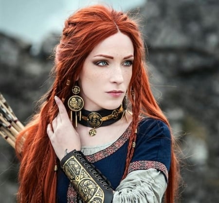 Redhead archer girl - warrior, redhead, archer, woman, girl, cosplay, jewel