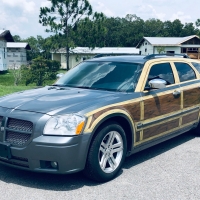 2005 Dodge Magnum