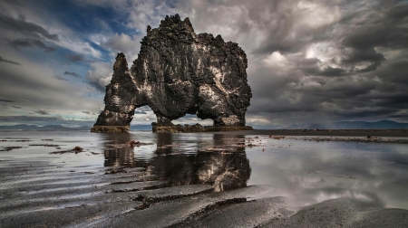 fab rock formation - formation, hippo, rock, sea, sand