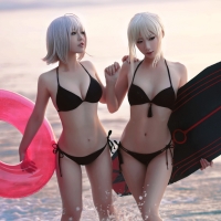 Bikini Models ~ CG Image