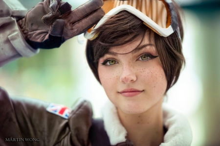 Cosplay ~ Overwatch - Tracer - overwatch, woman, model, girl, cosplay, face, tracer