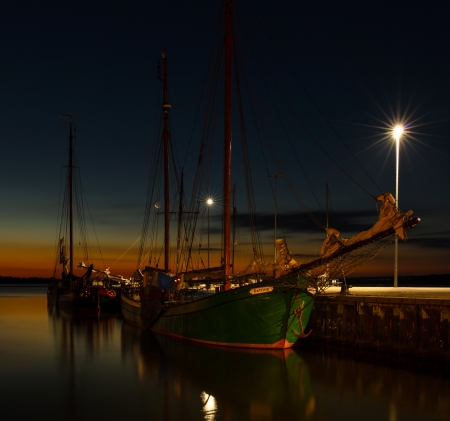 Tall Ship Petrine - petrine, tall ship, night photography, boat