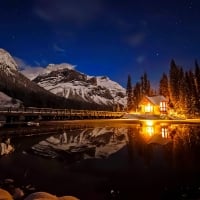 Emerald lake lodge at night