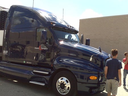 Stevens Transport Kenworth T2000 - trucks, big rigs, 18wheelers