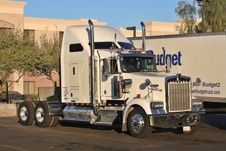 A Swift Kenworth W900 - trucks, big rigs, 18wheelers